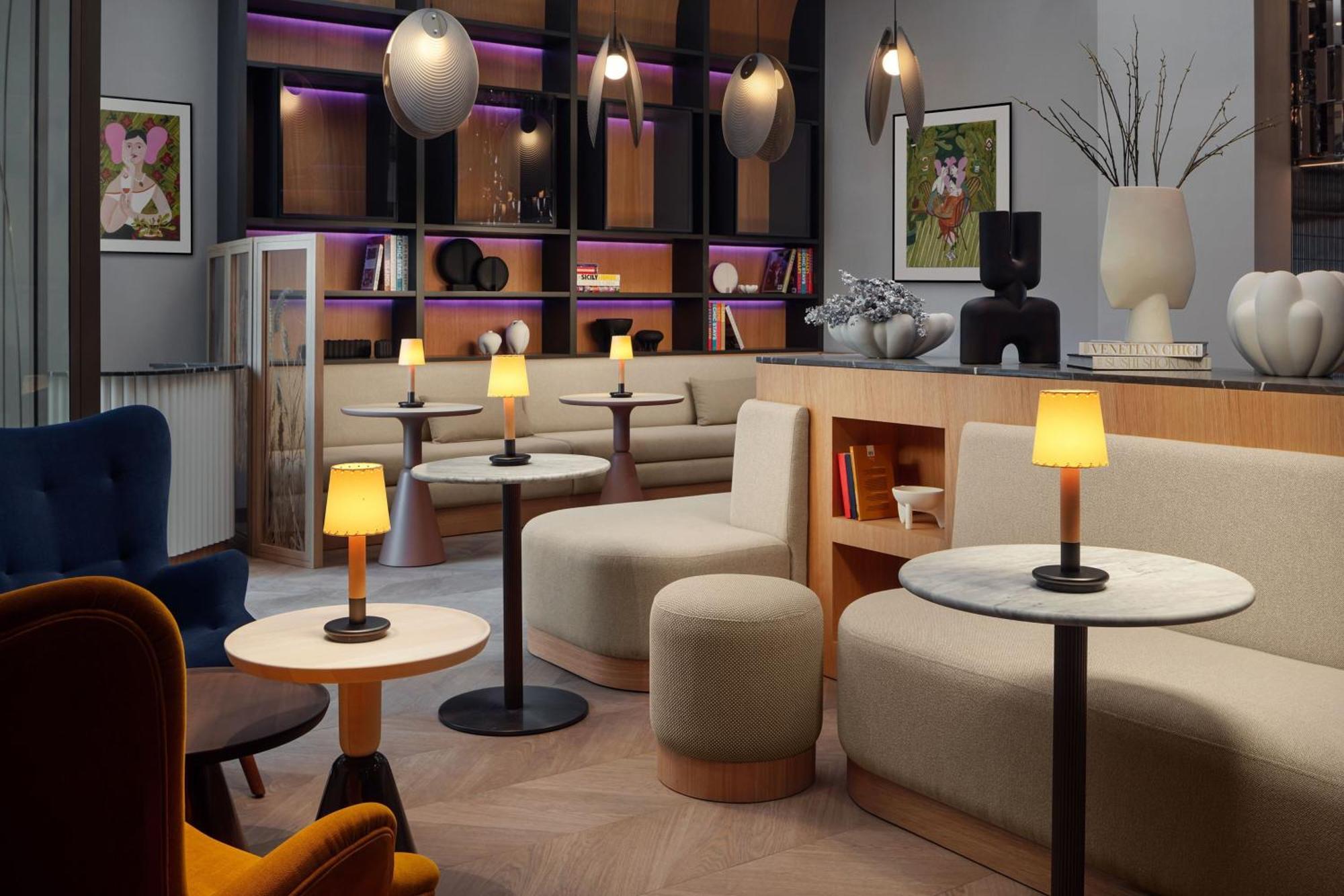 Courtyard By Marriott Jerevan Eksteriør bilde